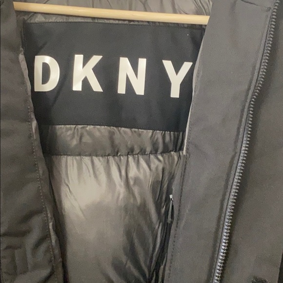Brand new DKNY mens jacket - Picture 2 of 4